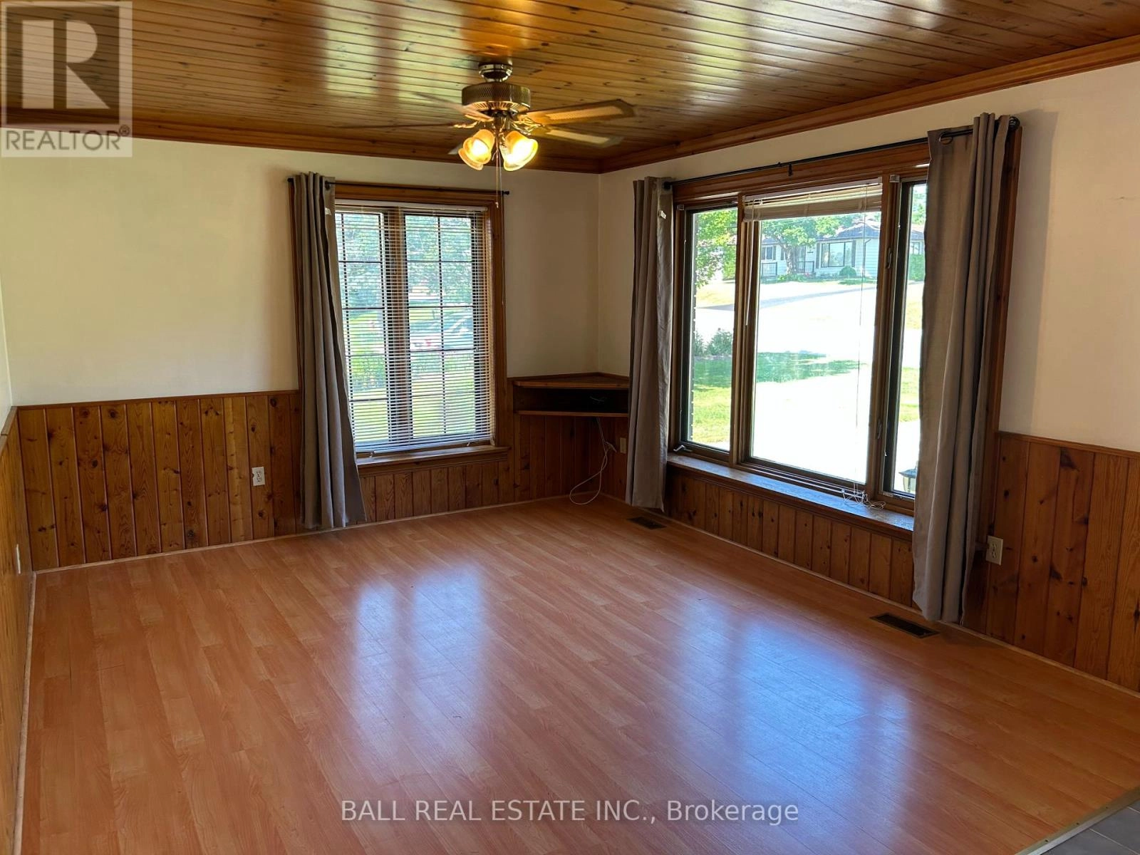 Main Level - 46 Kennedy Drive, Kawartha Lakes, Ontario  K0M 1A0 - Photo 3 - X12282865