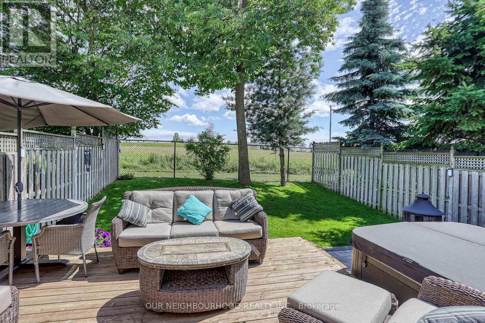 1152 Glenbourne Drive, Oshawa, Ontario  L1K 0B8 - Photo 2 - E12272752