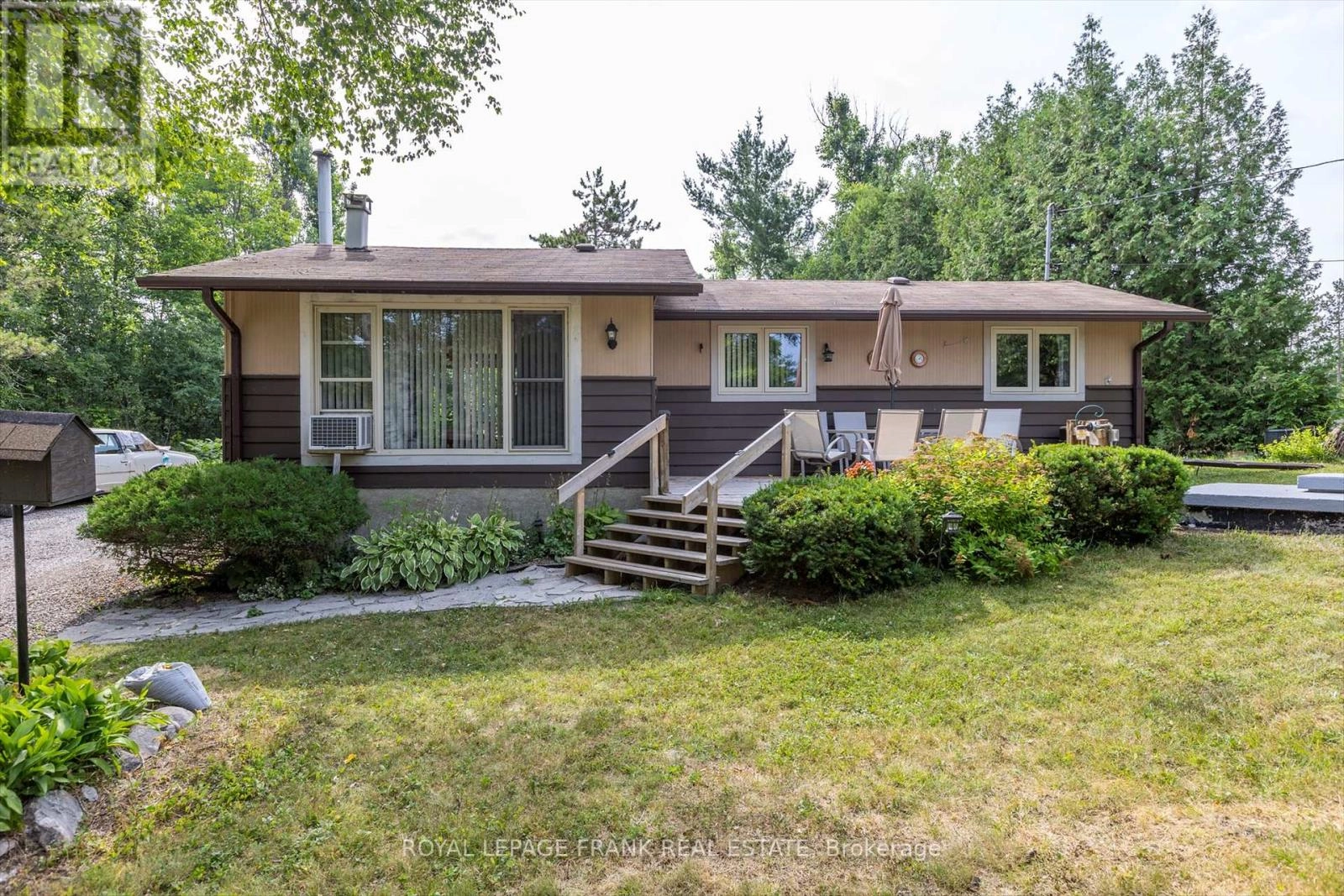10 Darvell Road, Trent Lakes, Ontario  K0L 1J0 - Photo 1 - X12283436