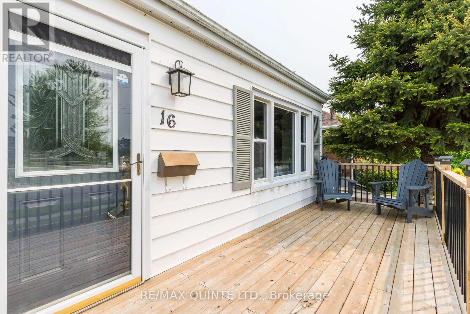 16 Macdonald Gardens, Belleville, Ontario  K8N 1H5 - Photo 2 - X12283623