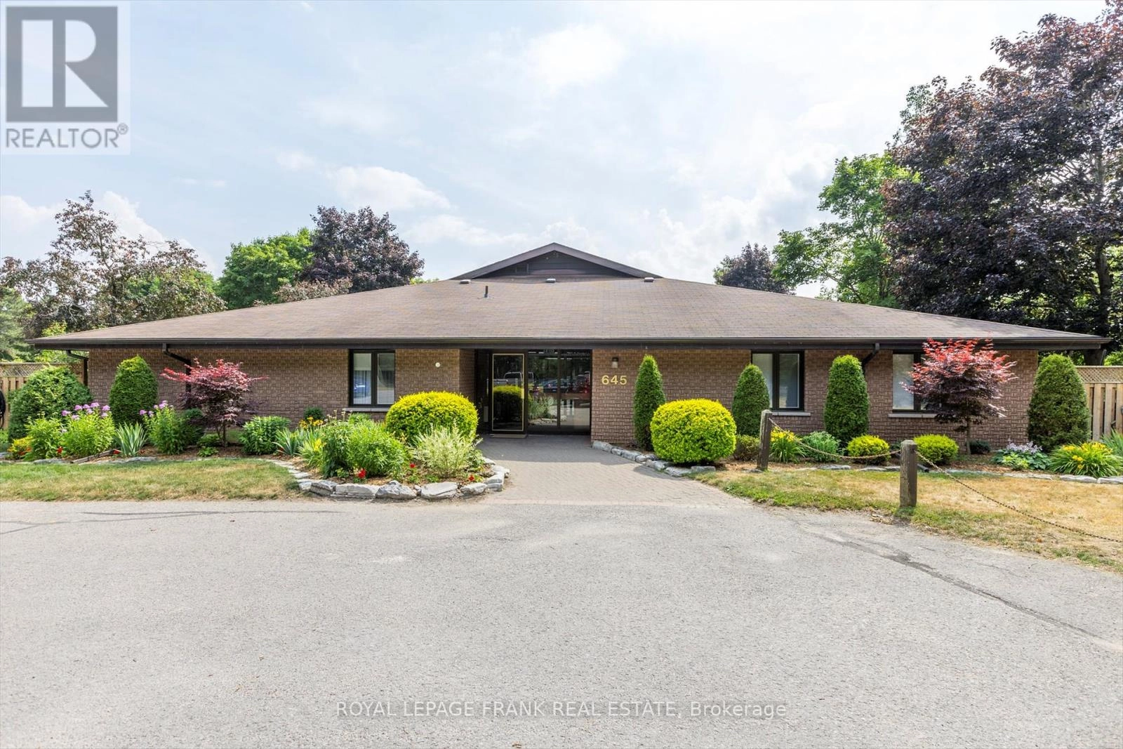 8 - 645 Whitaker Street, Peterborough East, Ontario  K9H 7L5 - Photo 2 - X12283913