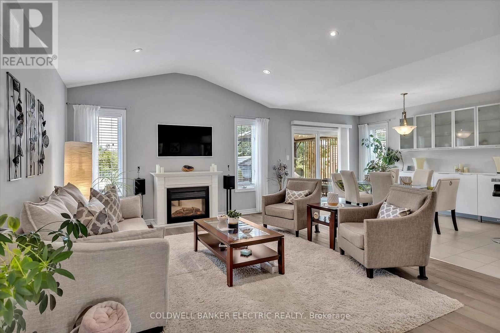 31 Old Trafford Drive, Trent Hills, Ontario  K0L 1Y0 - Photo 3 - X12284138