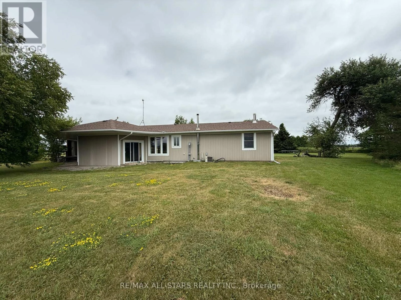 519 Zion Road, Kawartha Lakes, Ontario  K0M 2C0 - Photo 3 - X12284302