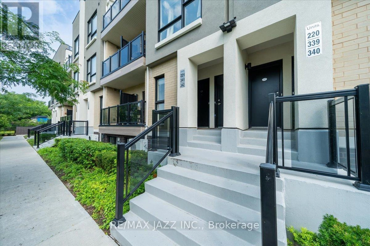 221 - 500 Kingbird Grove, Toronto, Ontario  M1B 0E4 - Photo 1 - E12285026