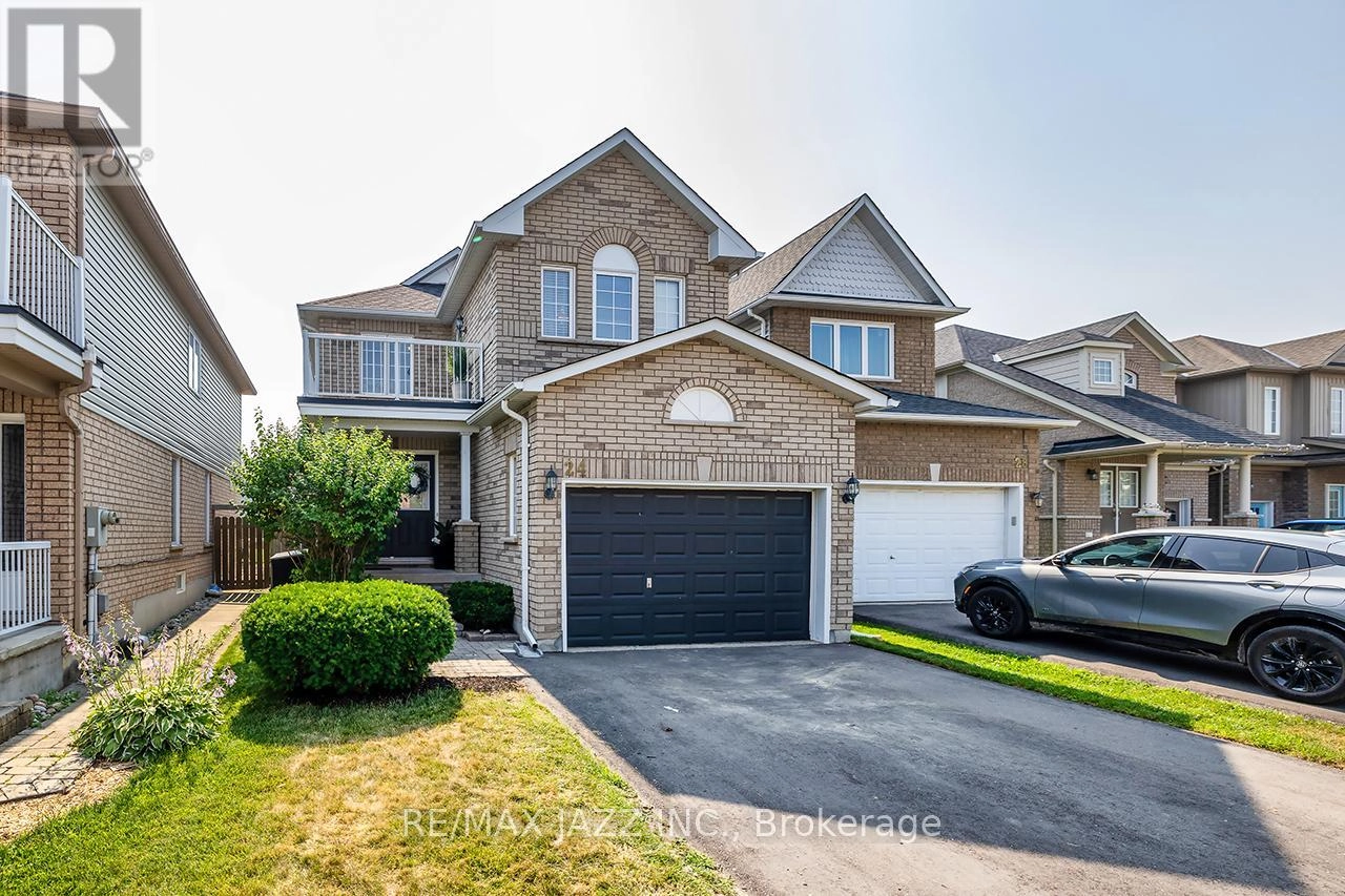 24 Cotton Street, Clarington, Ontario  L1C 5H3 - Photo 2 - E12285221
