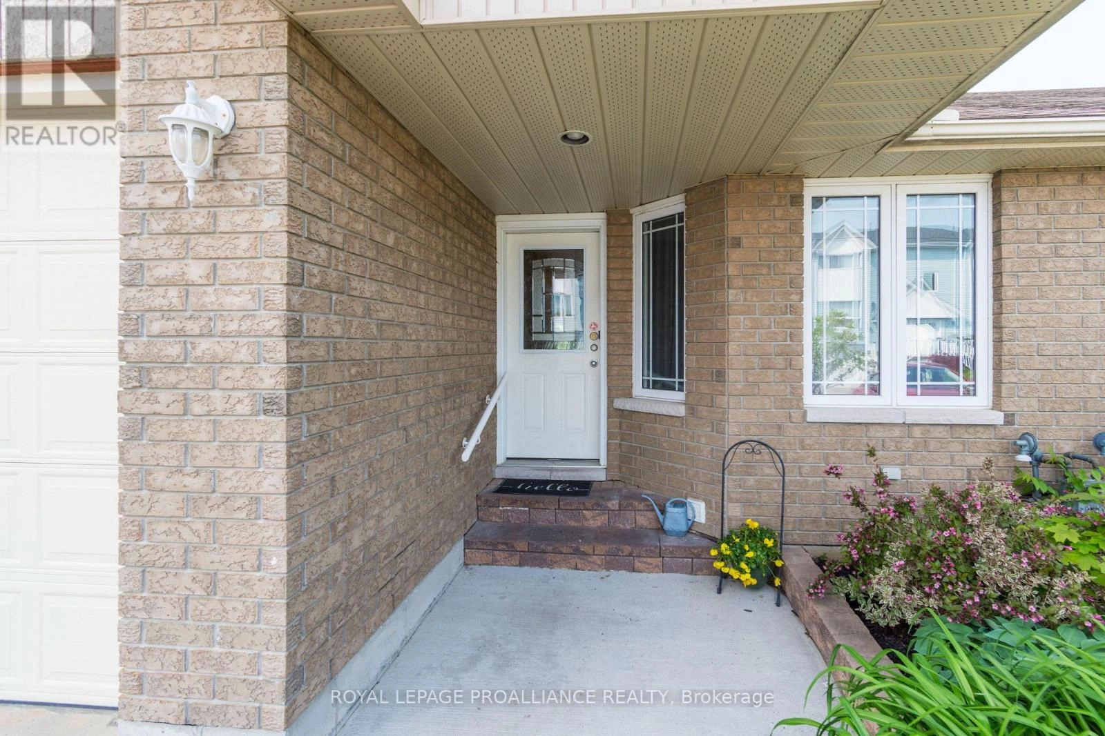 15d Gross Street, Brighton, Ontario  K0K 1H0 - Photo 2 - X12285251