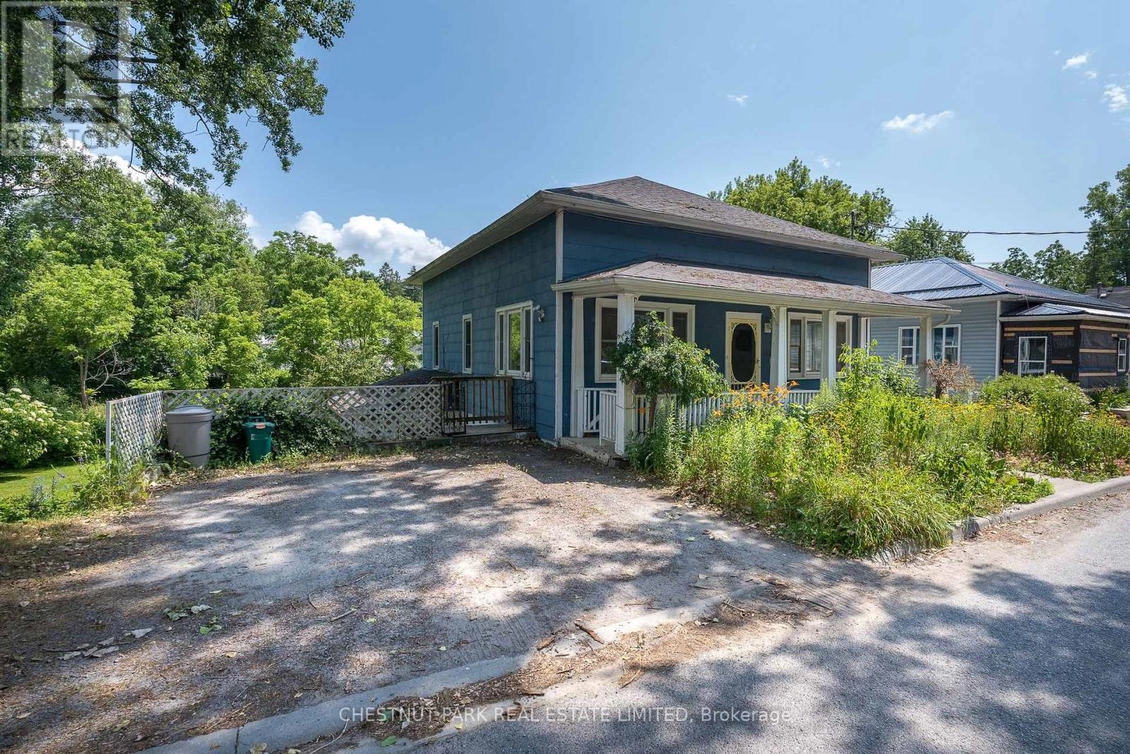 9 East Mary Street, Prince Edward County, Ontario  K0K 2T0 - Photo 2 - X12285688