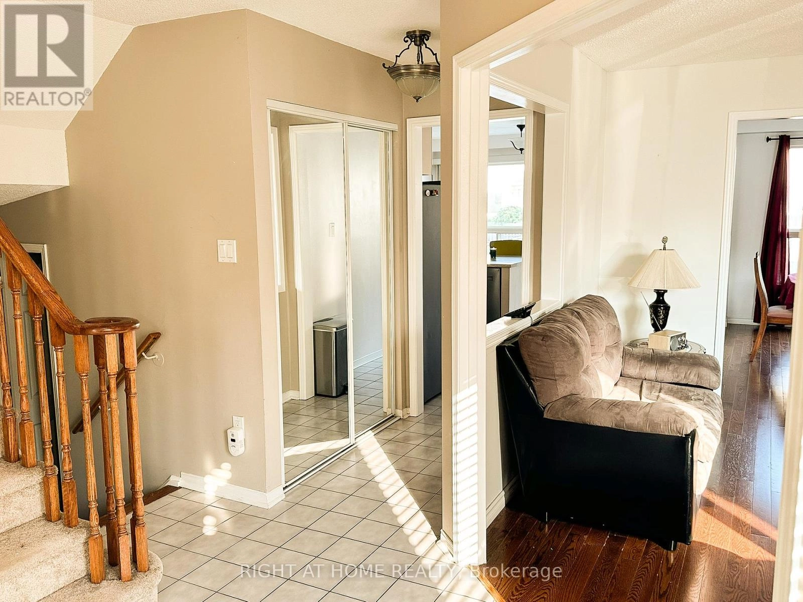 1462 Major Oaks Road, Pickering, Ontario  L1X 2N5 - Photo 3 - E12272049