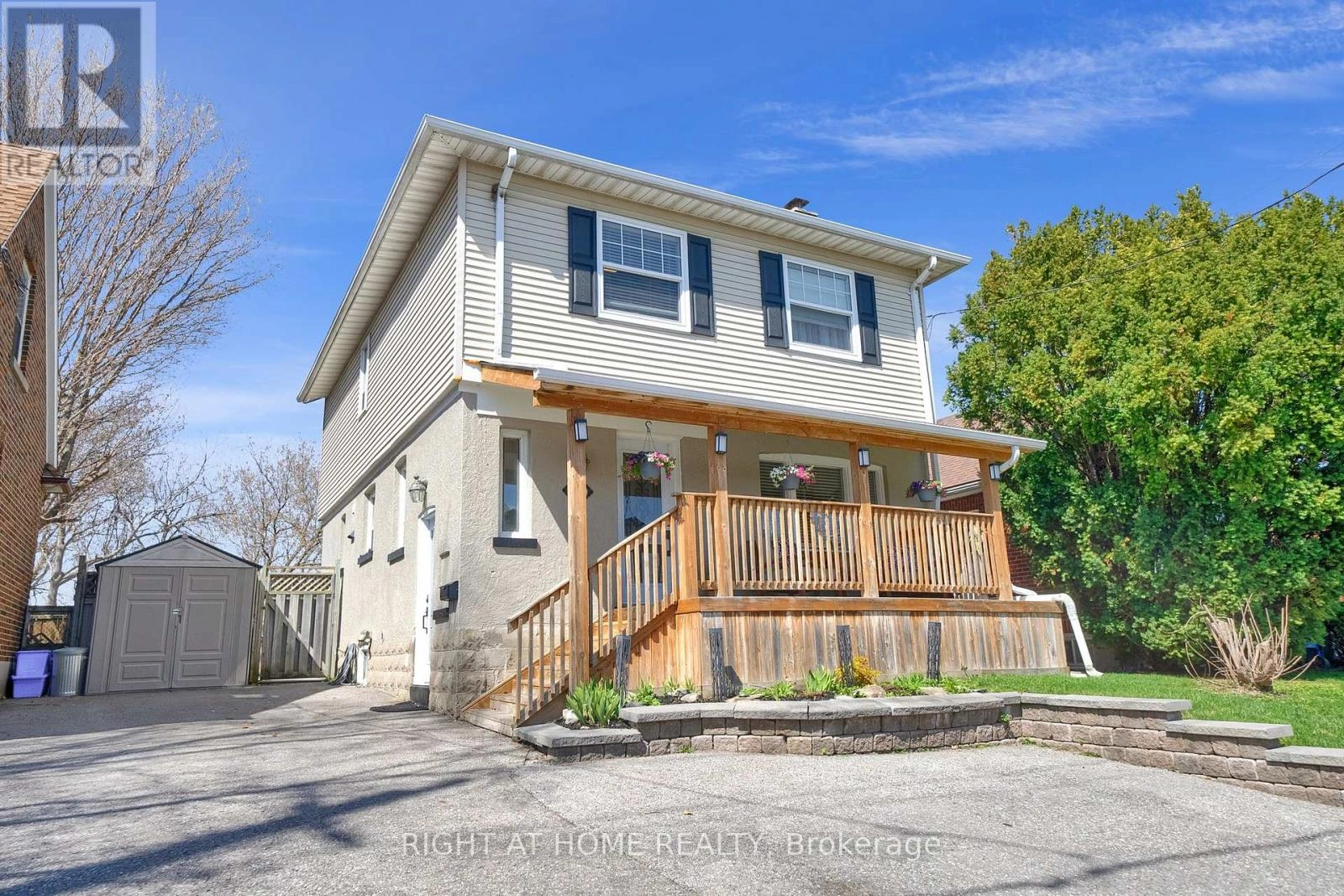 244 Oshawa Boulevard, Oshawa, Ontario  L1G 5S9 - Photo 1 - E12285809
