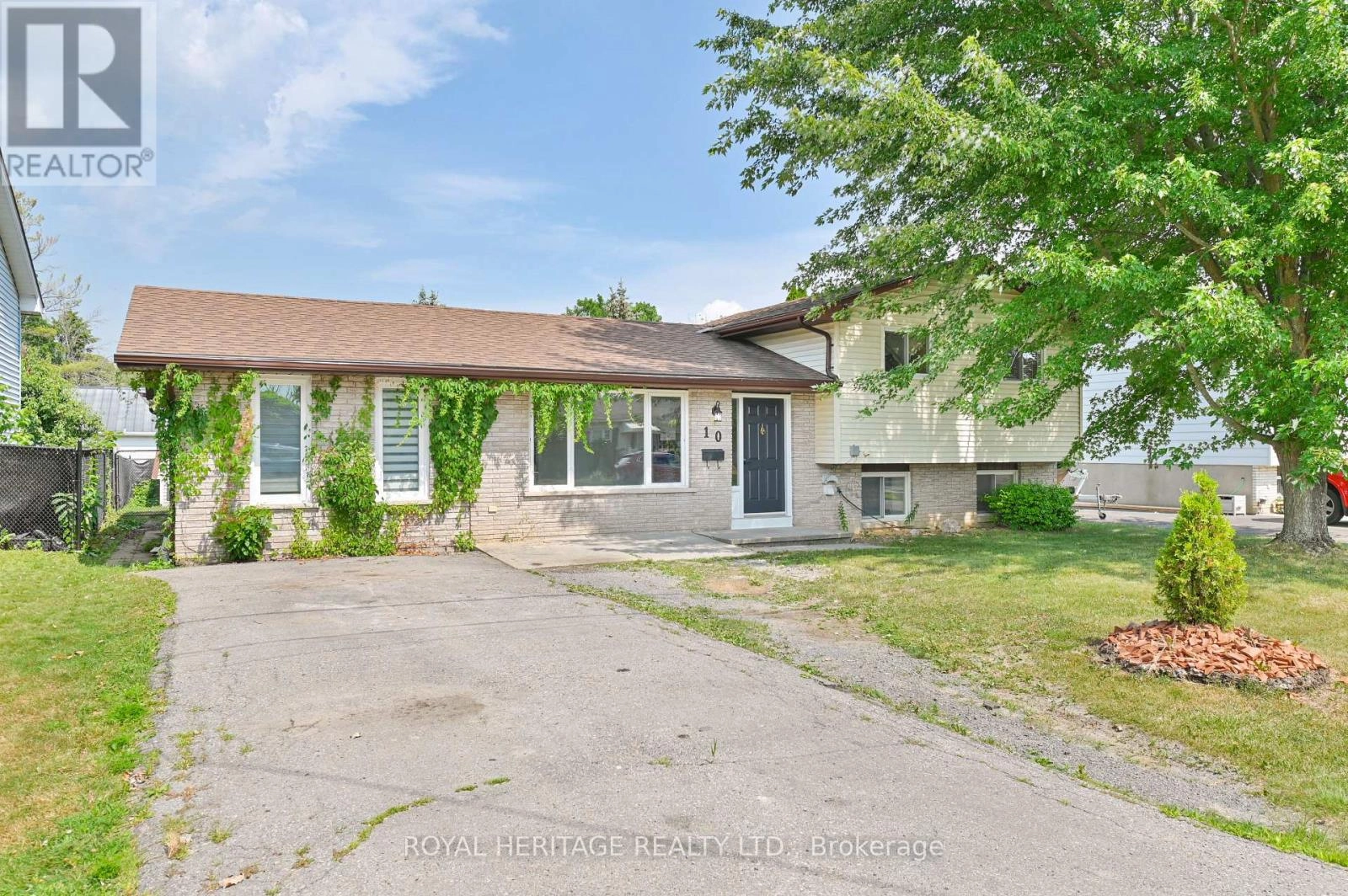 10 Reid Street, Greater Napanee, Ontario  K7R 3V2 - Photo 2 - X12285829