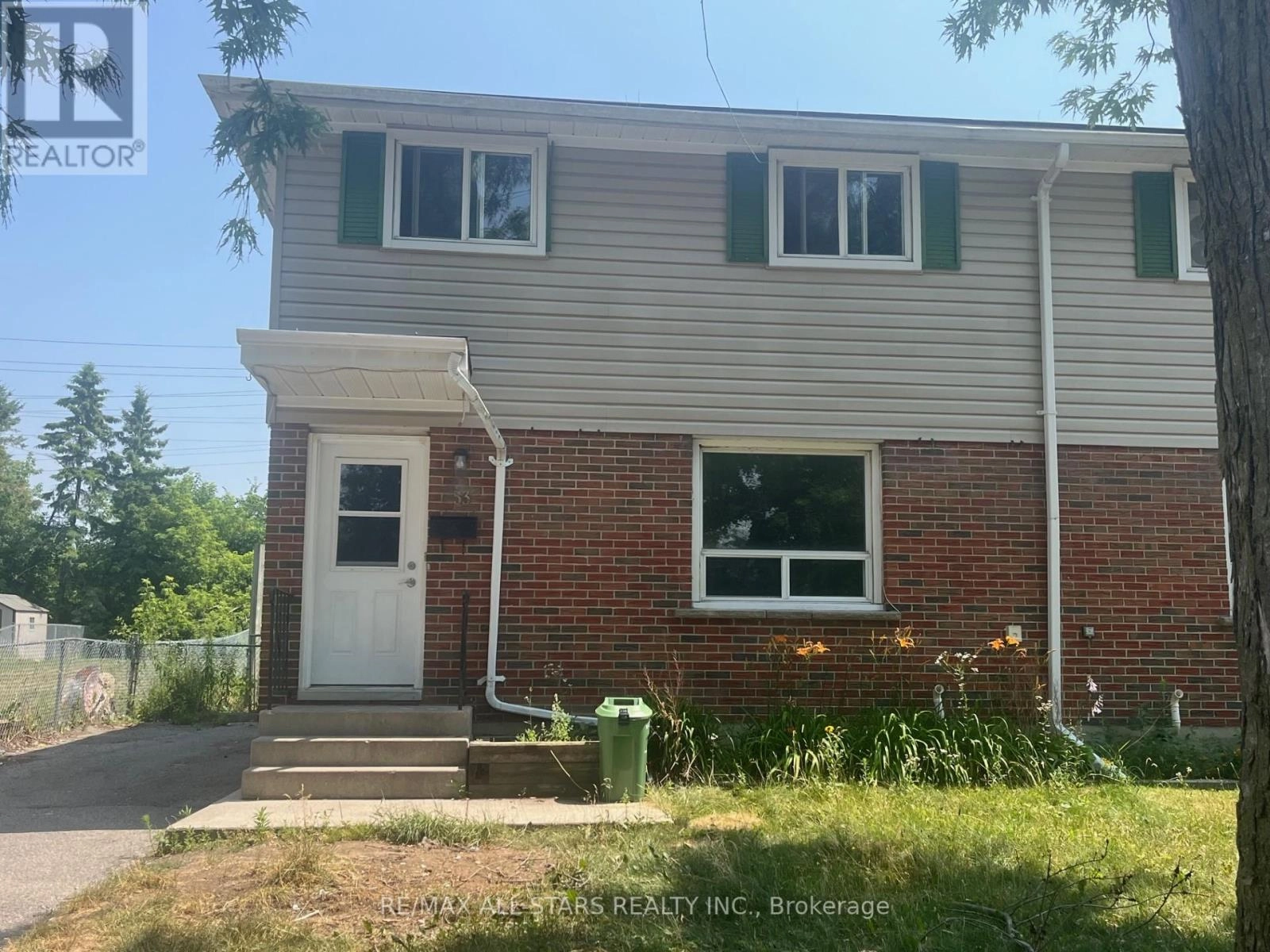 53 Maryknoll Avenue, Kawartha Lakes, Ontario  K9V 1A7 - Photo 2 - X12286282