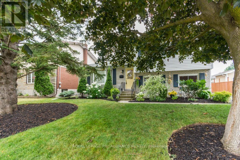 50 Marsh Drive, Belleville, Ontario  K8P 4P6 - Photo 2 - X12288193