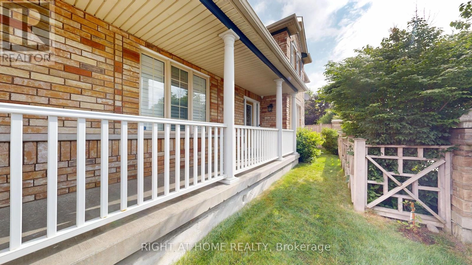 1 Carter-Bennett Drive, Ajax, Ontario  L1T 4N6 - Photo 3 - E12266692