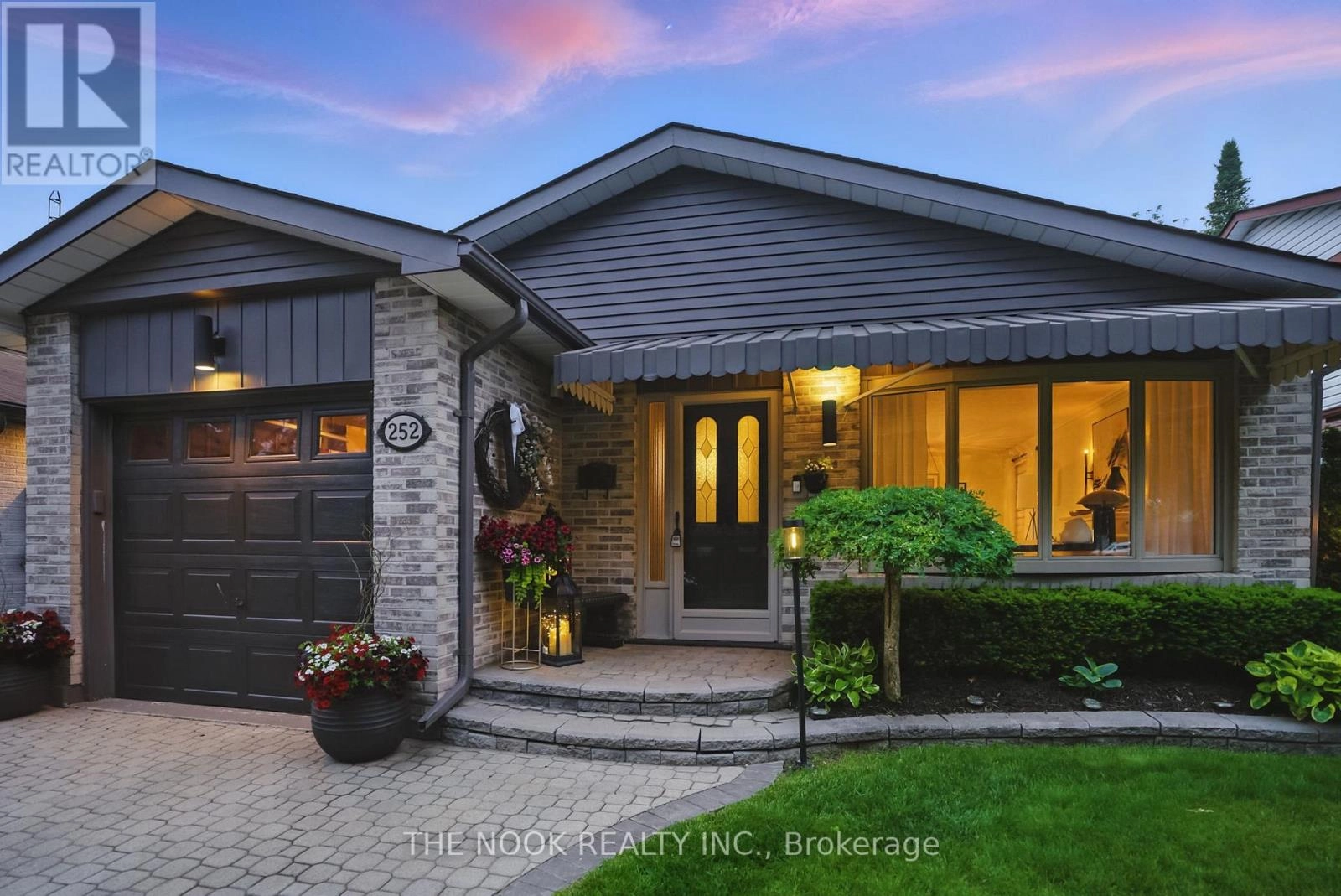 252 Limerick Street, Oshawa, Ontario  L1J 6K9 - Photo 2 - E12288380
