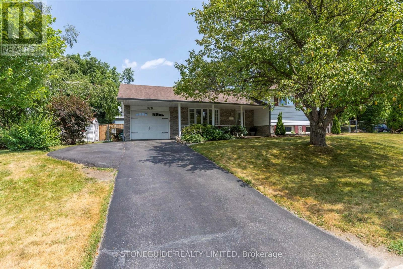 976 Sydenham Road, Peterborough South, Ontario  K9J 1K6 - Photo 2 - X12288434