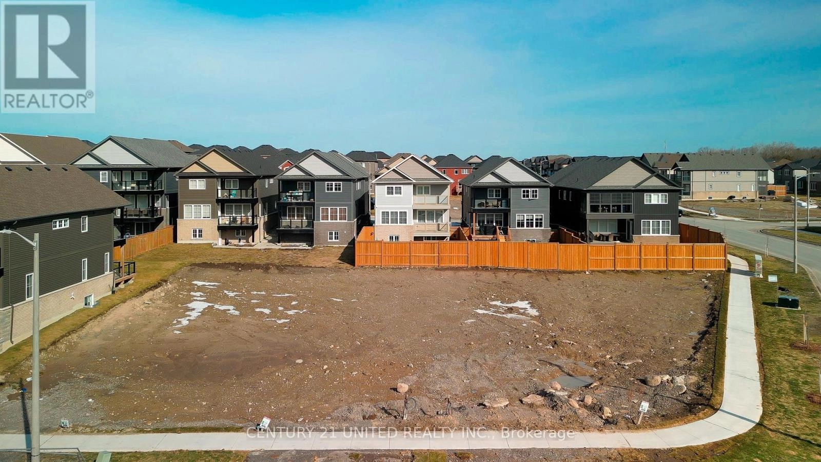 89 York Drive, Peterborough North, Ontario  K9K 0H6 - Photo 2 - X12288716