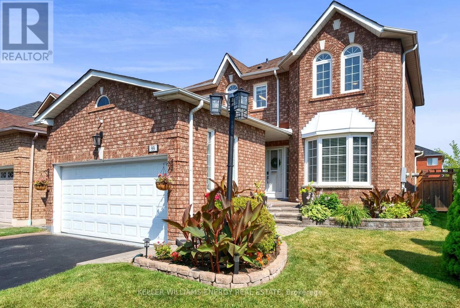 99 Parnell Crescent, Whitby, Ontario  L1R 1X1 - Photo 1 - E12290132