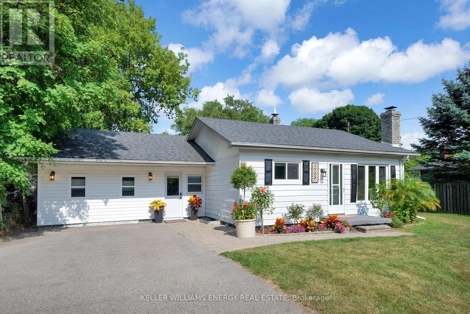 1725 Brownsville Road, Clarington, Ontario  L1B 1L9 - Photo 1 - E12290312