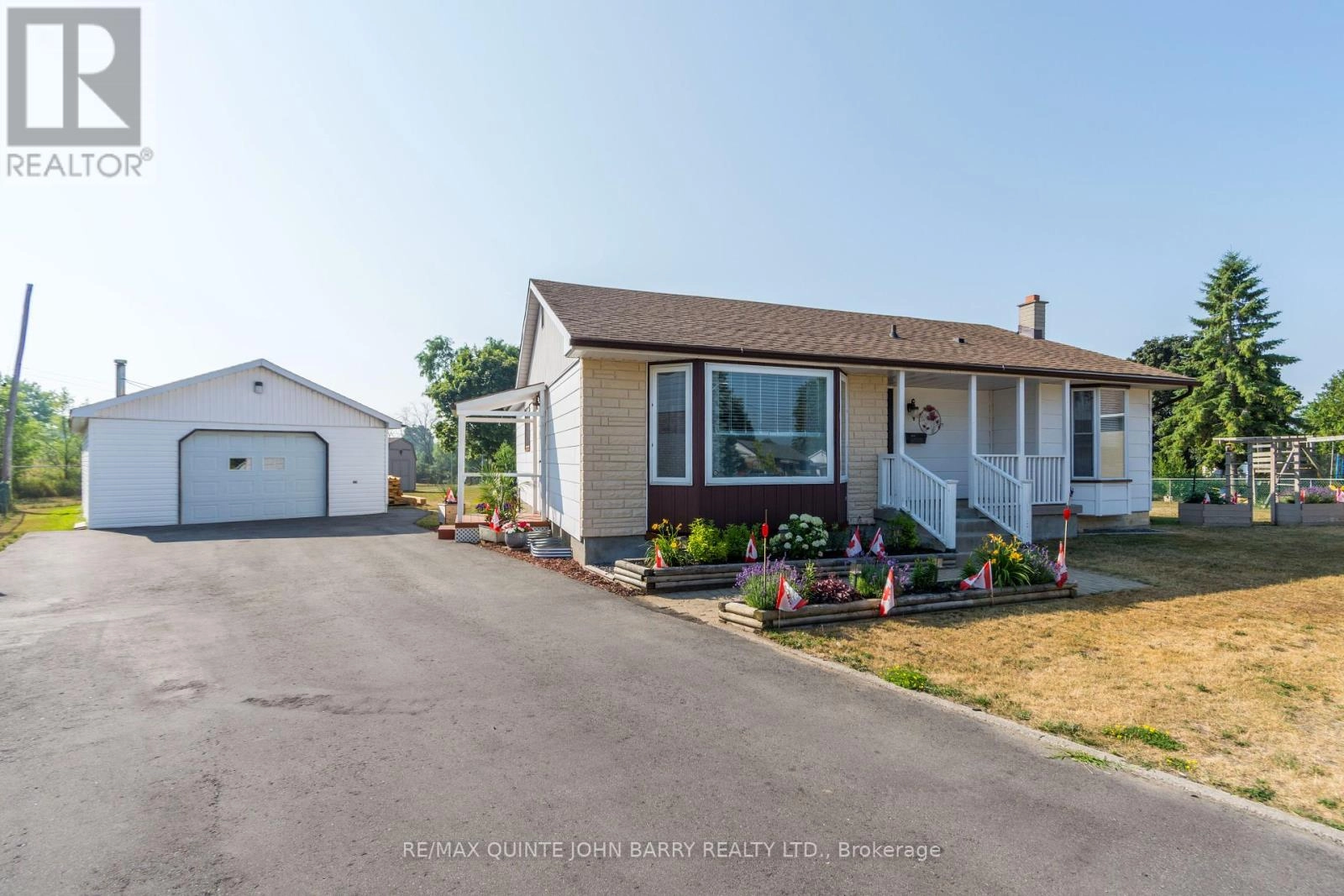 15 Coleman Drive, Quinte West, Ontario  K8V 3A5 - Photo 1 - X12290685