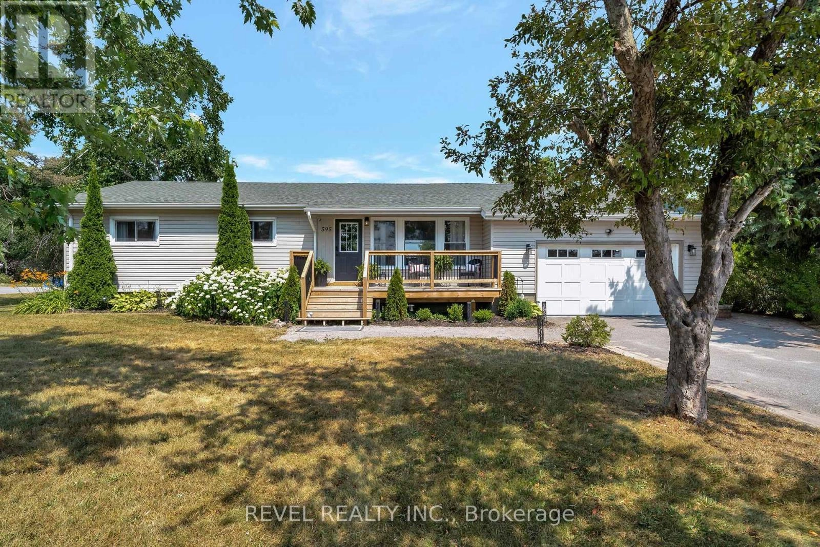 595 Hickory Beach Road, Kawartha Lakes, Ontario  K0M 1N0 - Photo 1 - X12290716
