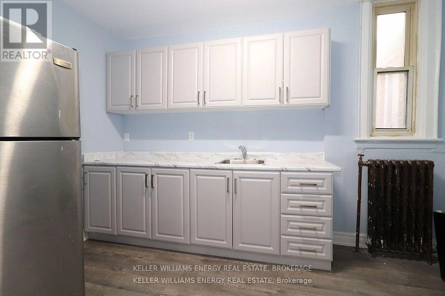2 - 84 Simcoe Street N, Oshawa, Ontario  L1G 4S2 - Photo 2 - E12209688