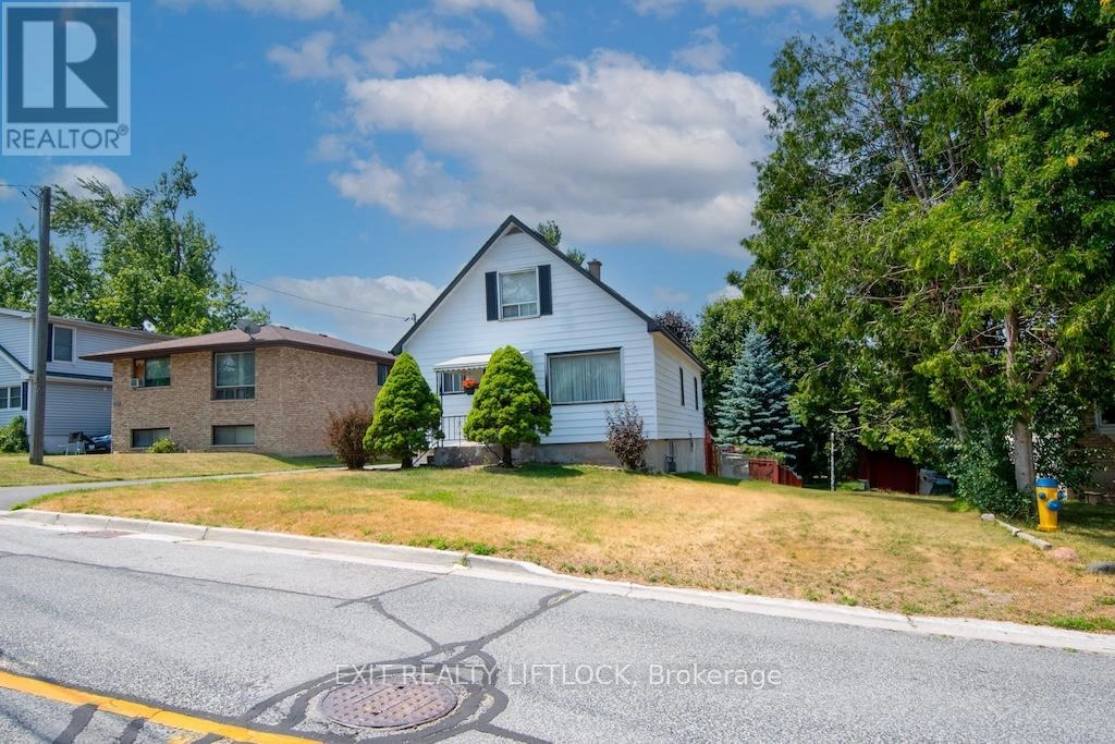 2537 Bensfort Road, Peterborough South, Ontario  K9J 1C8 - Photo 3 - X12291215