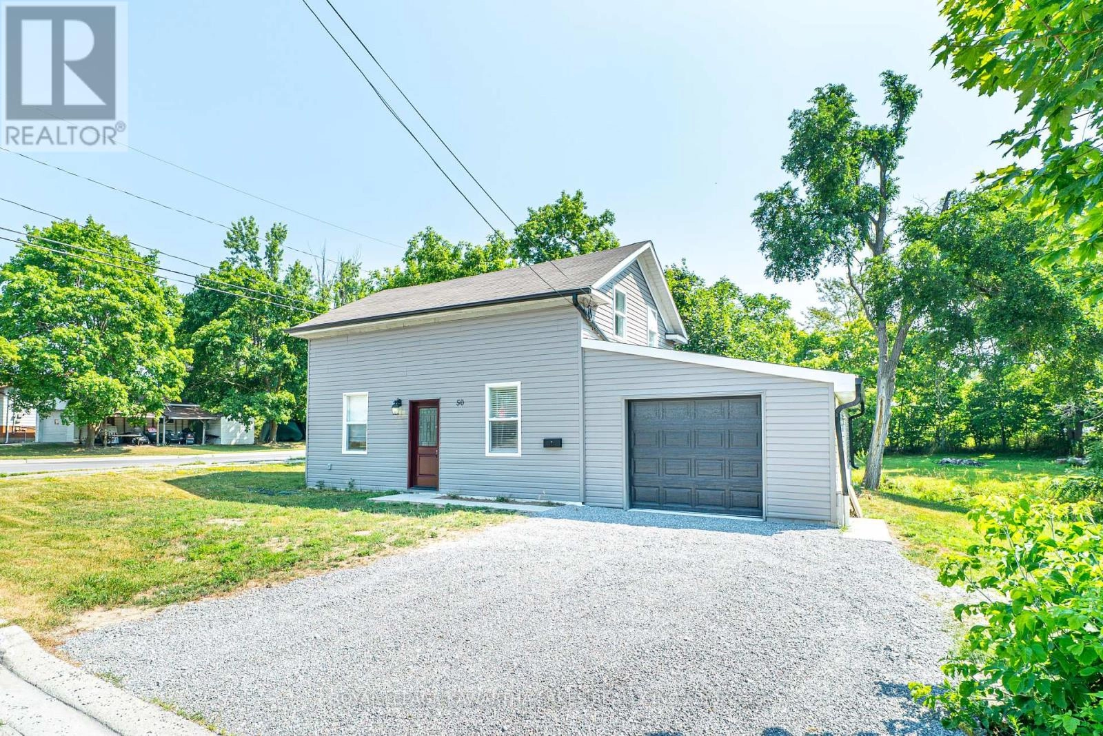 50 St Patrick Street, Kawartha Lakes, Ontario  K9V 1R3 - Photo 1 - X12291245