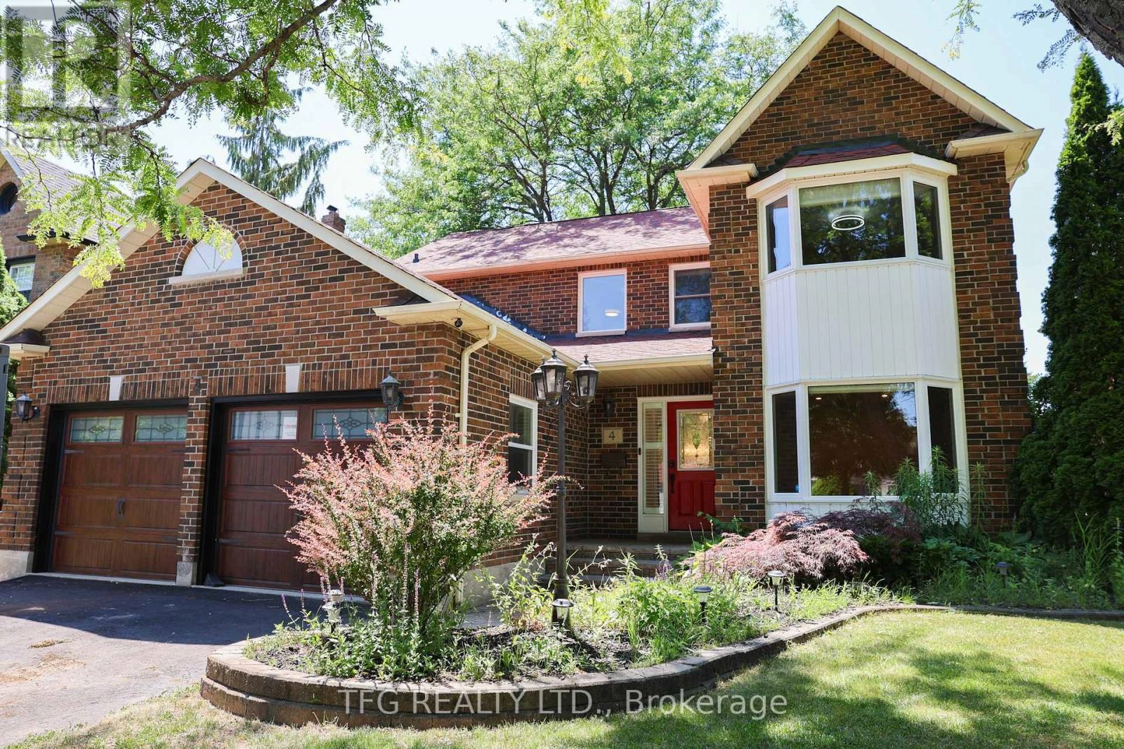 4 Carriage Lane, Clarington, Ontario  L1E 1J9 - Photo 1 - E12290876