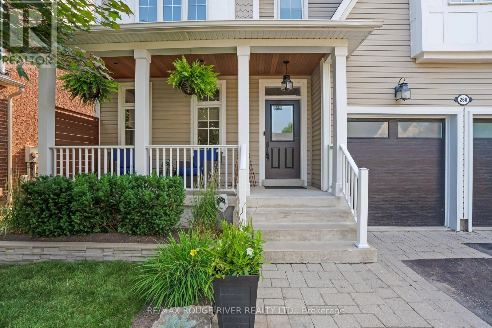 268 Montgomery Avenue, Whitby, Ontario  L1M 0B6 - Photo 3 - E12291352