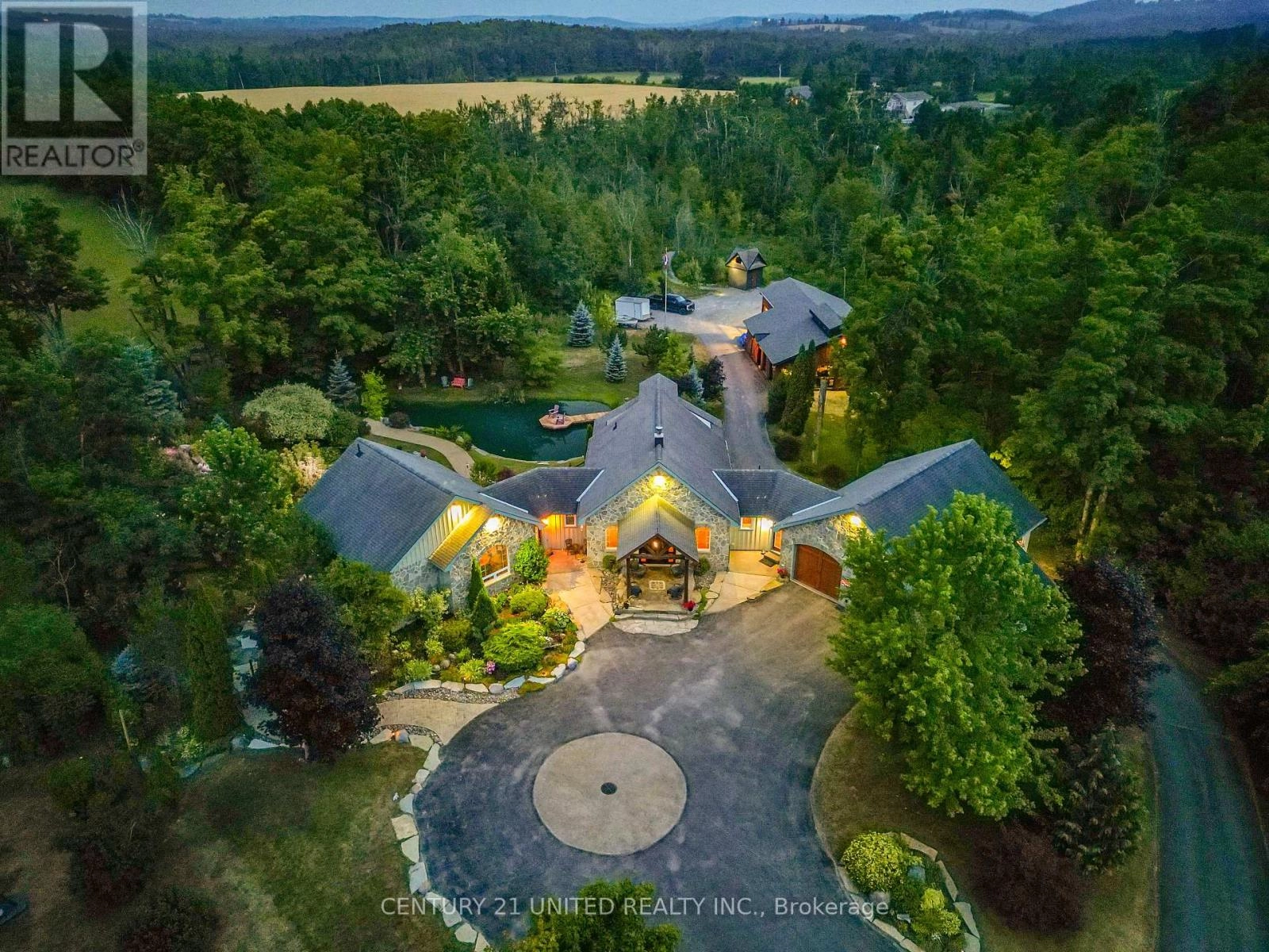 15 Trillium Court, Kawartha Lakes, Ontario  K0L 2W0 - Photo 1 - X12291431
