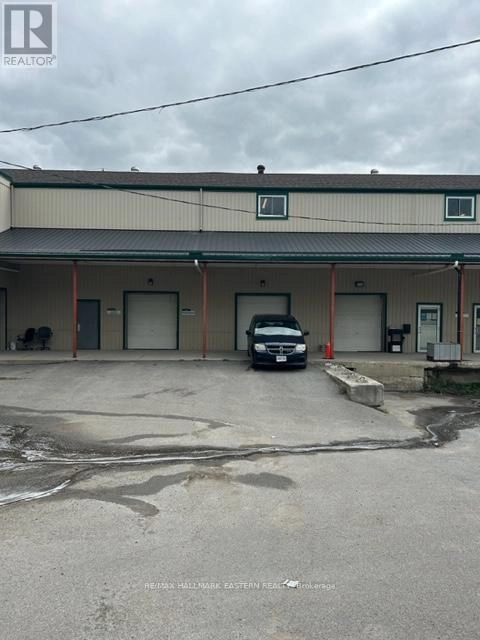7 - 910 High Street, Peterborough Central, Ontario  K9J 5R2 - Photo 2 - X12291800