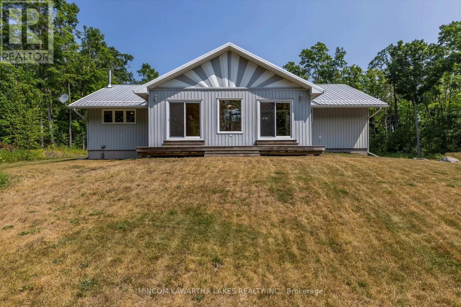 947 Lakehurst Road, Trent Lakes, Ontario  K0L 1J0 - Photo 2 - X12292643