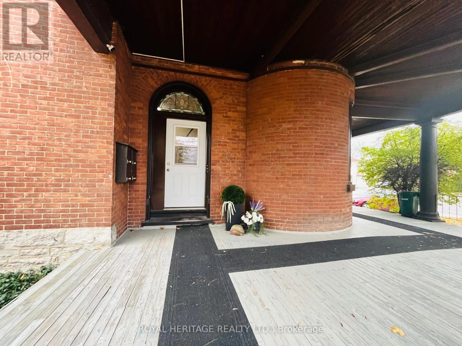 2 - 80 Bridge Street W, Belleville, Ontario  K8P 1J5 - Photo 1 - X12293250
