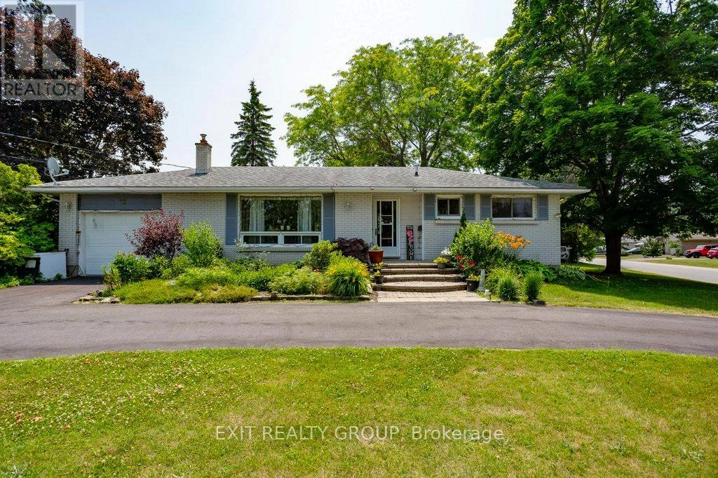 12 Nelson Street, Quinte West, Ontario  K0K 1E0 - Photo 3 - X12293387