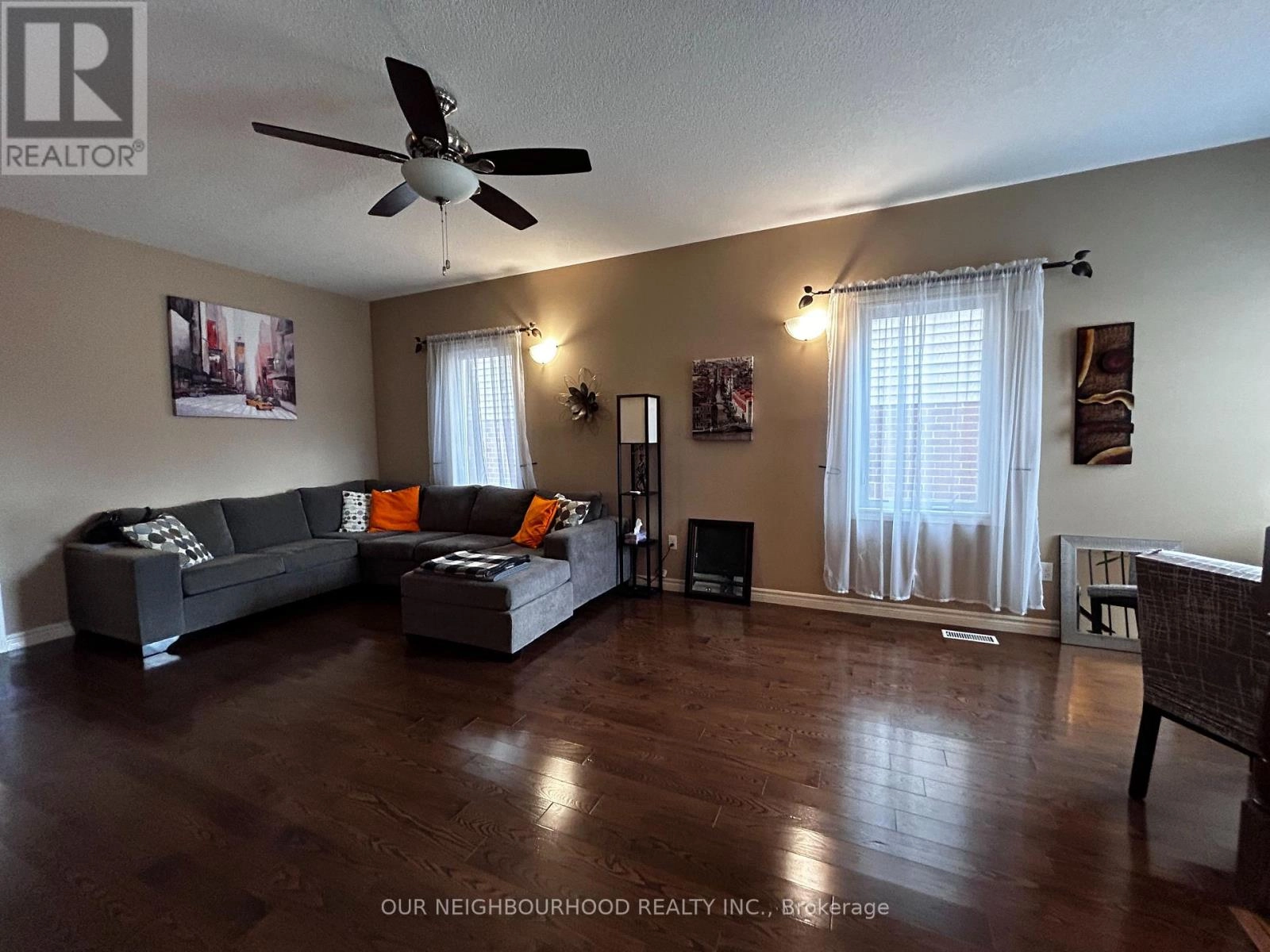 63 Birkinshaw Road, Cambridge, Ontario  N1P 0A5 - Photo 3 - X12293782