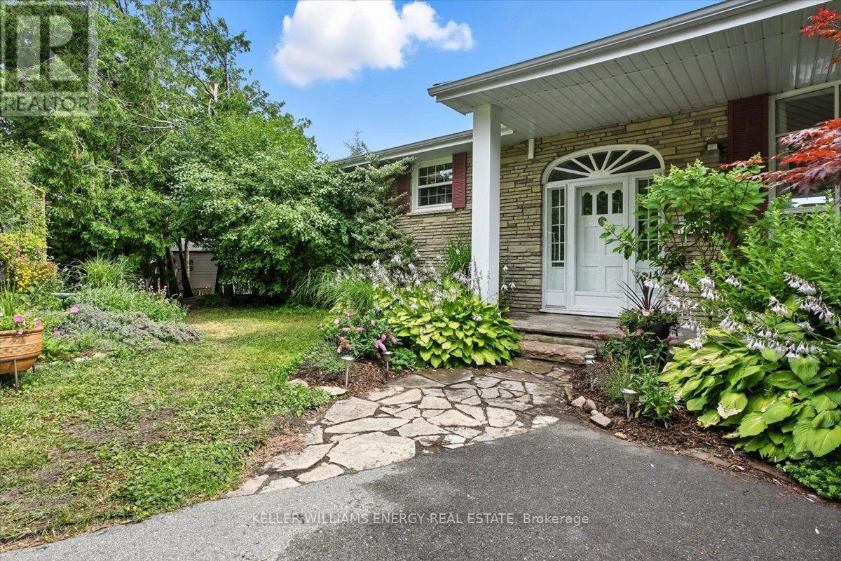76 Maple Crescent, Peterborough West, Ontario  K9J 6V5 - Photo 1 - X12293922