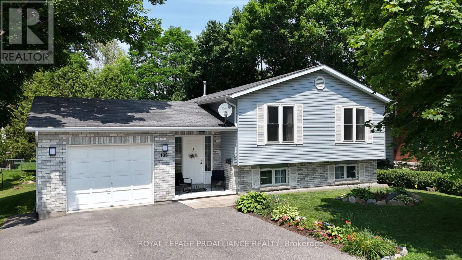 108 Elgin Street, Centre Hastings, Ontario  K0K 2K0 - Photo 1 - X12283391