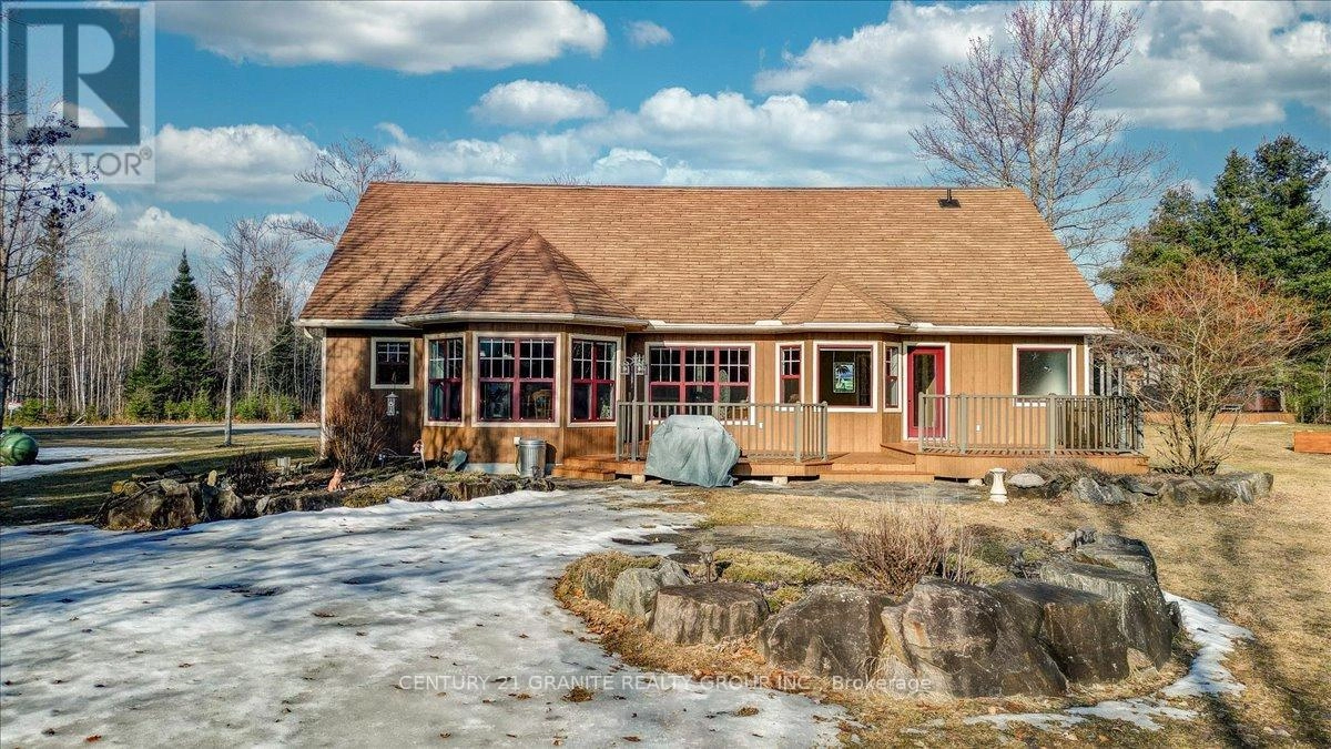 52 Nicklaus Drive, Bancroft, Ontario  K0L 1C0 - Photo 2 - X12294647