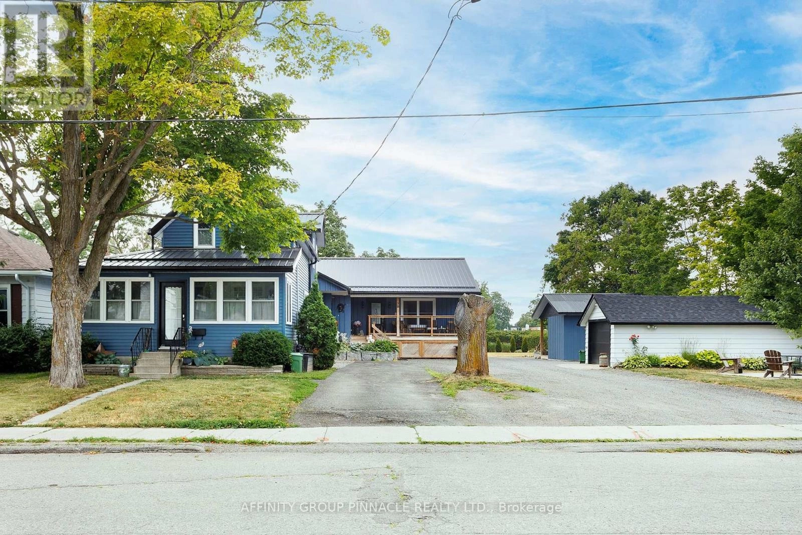 3 Duke Street, Kawartha Lakes, Ontario  K9V 2K5 - Photo 2 - X12294899