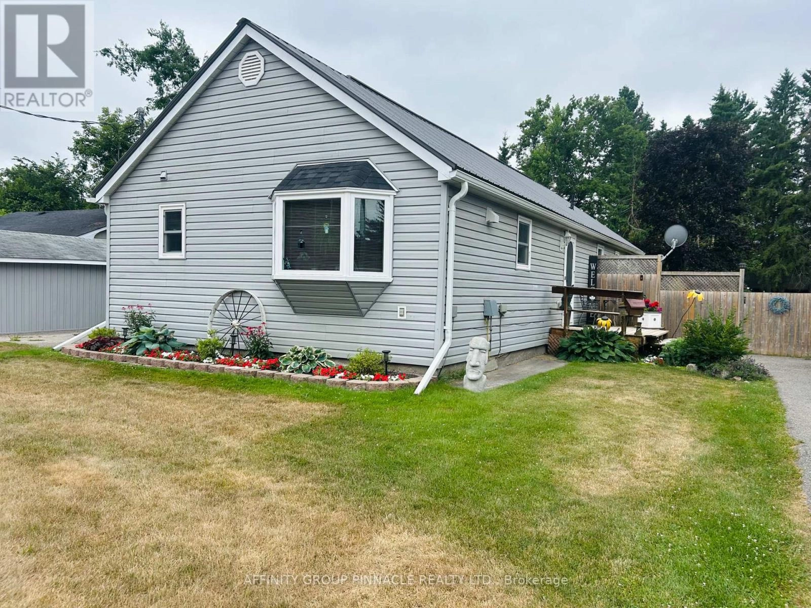 97 Bolsover Road, Kawartha Lakes, Ontario  K0M 2T0 - Photo 1 - X12295026