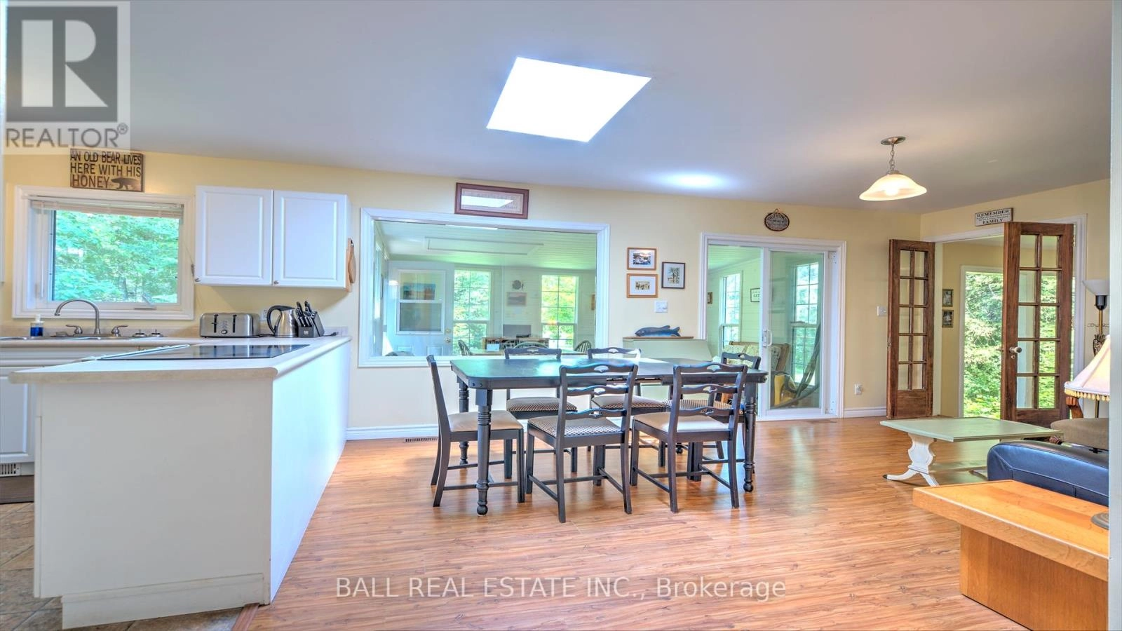 105 Little Silver Lake Way, Trent Lakes, Ontario K0M 1A0 - Photo 11 - X12296874