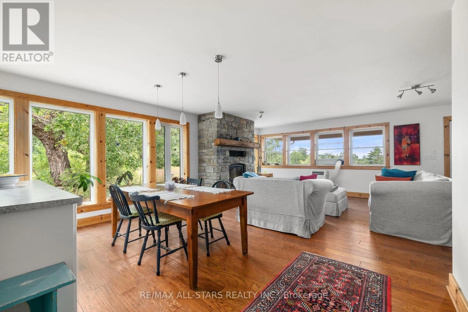 485 Burnt River Road, Kawartha Lakes, Ontario K0M 2L0 - Photo 17 - X12296904