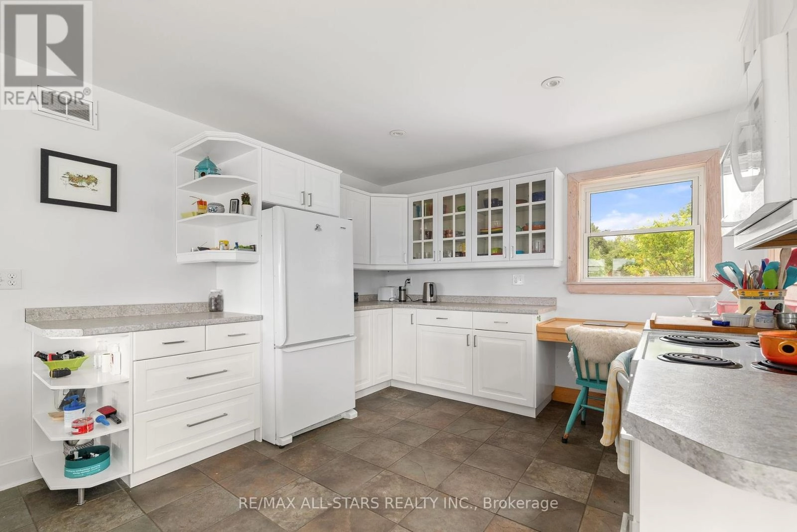 485 Burnt River Road, Kawartha Lakes, Ontario K0M 2L0 - Photo 18 - X12296904