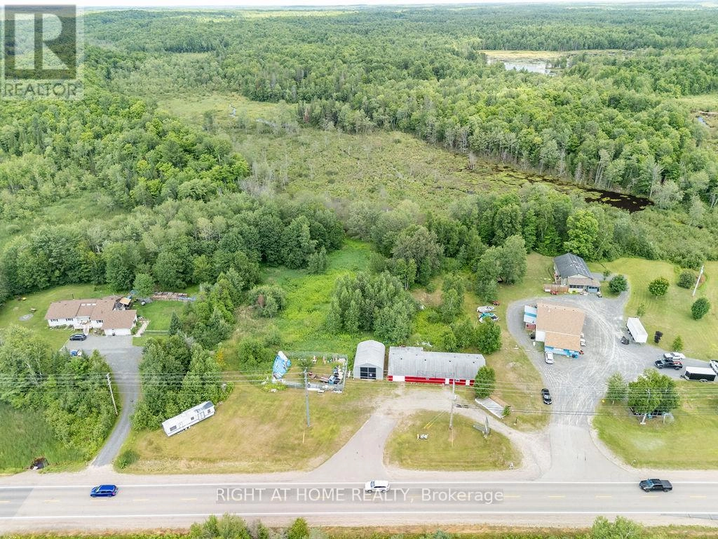12541 Highway 41, Addington Highlands, Ontario K0H 2G0 - Photo 12 - X12293666