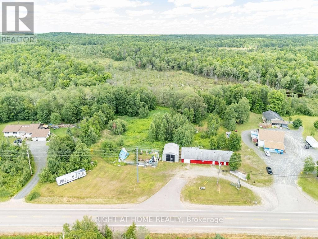 12541 Highway 41, Addington Highlands, Ontario K0H 2G0 - Photo 14 - X12293666