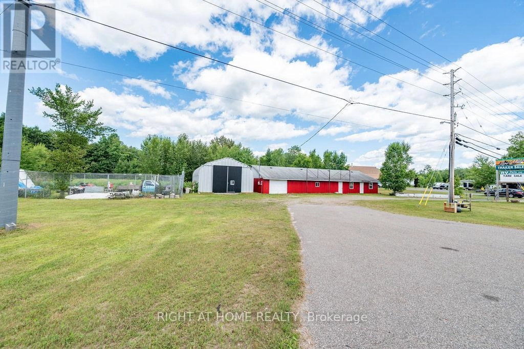 12541 Highway 41, Addington Highlands, Ontario K0H 2G0 - Photo 7 - X12293666