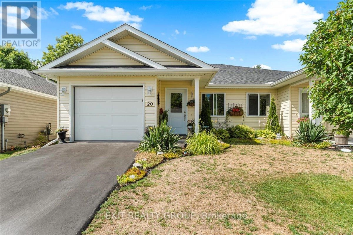 20 Gladstone Street W, Madoc, Ontario  K0K 2K0 - Photo 1 - X12297667