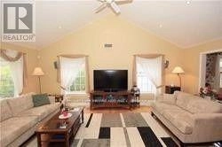 1086 Somerville Street W, Oshawa, Ontario  L1G 4K5 - Photo 3 - E12297657