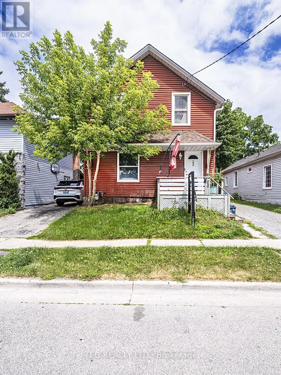 22 Brock Street E, Oshawa, Ontario  L1G 1R9 - Photo 1 - E12297982