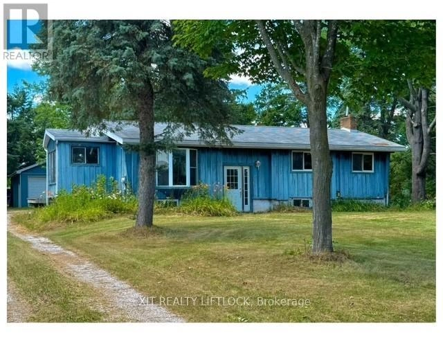 102 Ridge Road E, Oro-Medonte, Ontario  L0L 2E0 - Photo 1 - S12298163